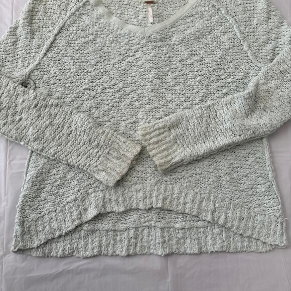 Free People mint green song bird textured oversized boucle sweater size small - Picture 11 of 13